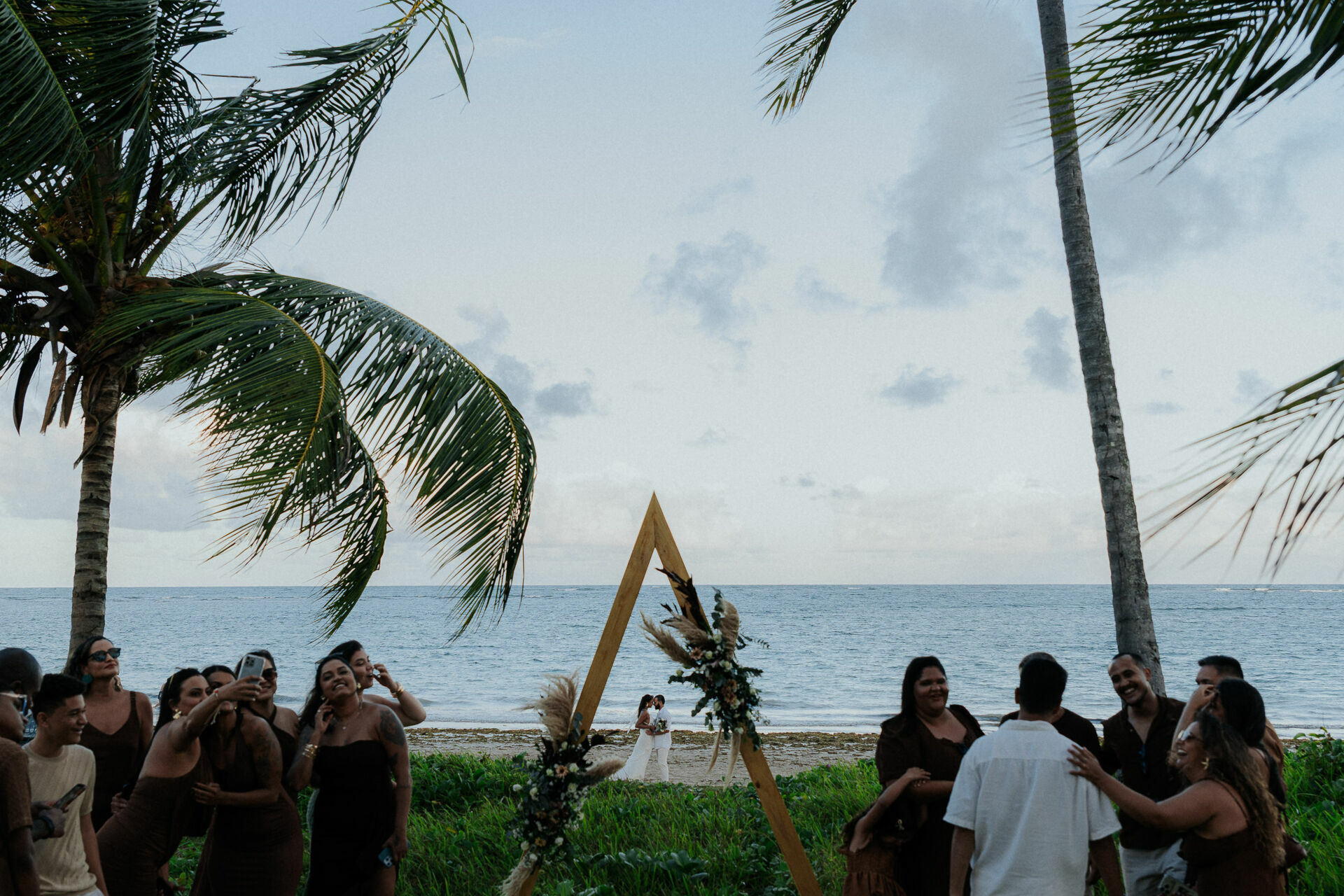 Foto Sonho de casar na praia - Aline e André - Imagem 36